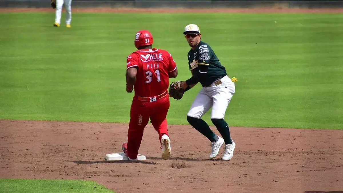 En caso del campeón de la LMB, Pericos de Puebla, los verdes se aferran al cuarto lugar del circuito sureñ